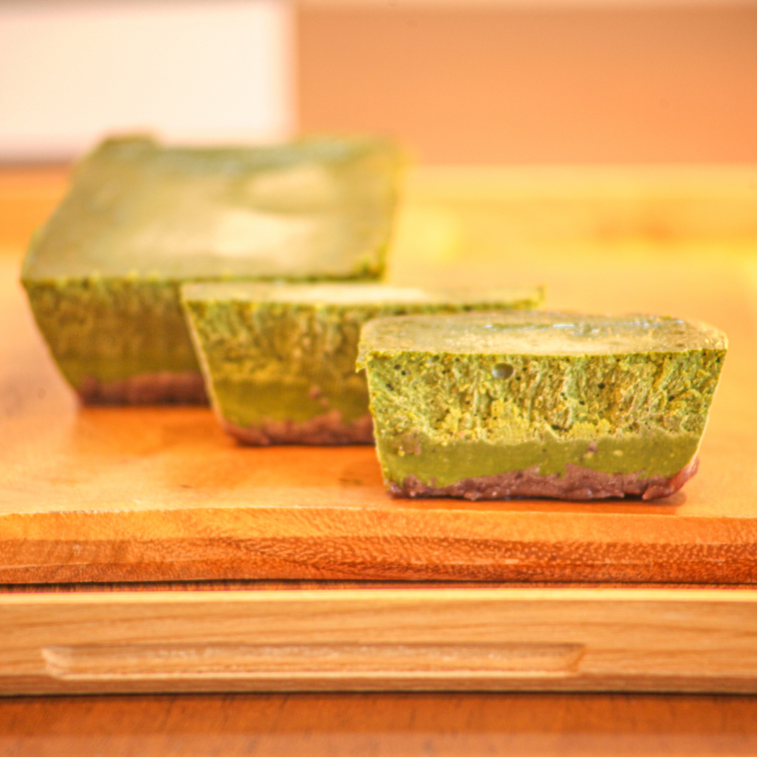 節子ママのあずきと抹茶のチーズケーキ