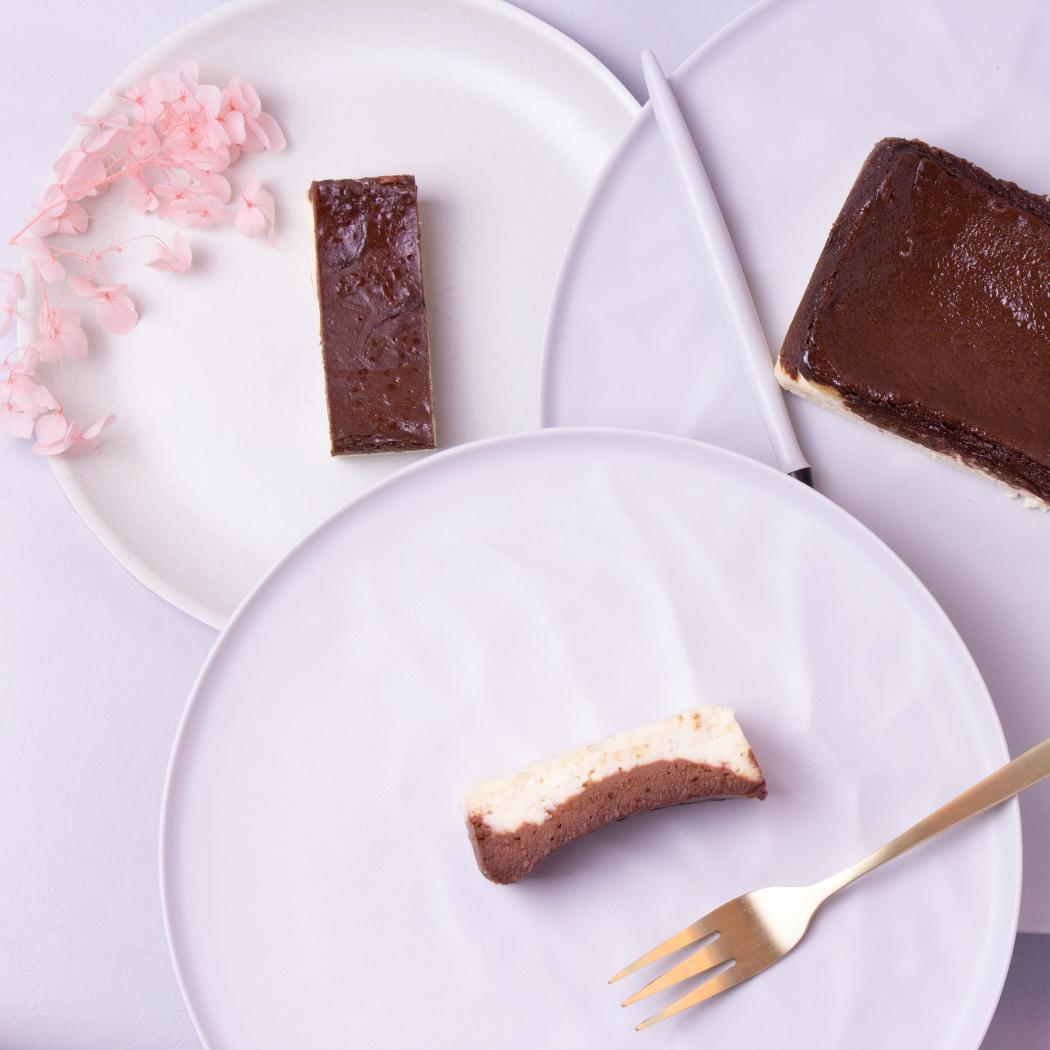 【カカオの深い味わい】あいママのチョコレートチーズケーキ
